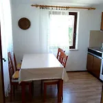 Apartment Dora Medulin